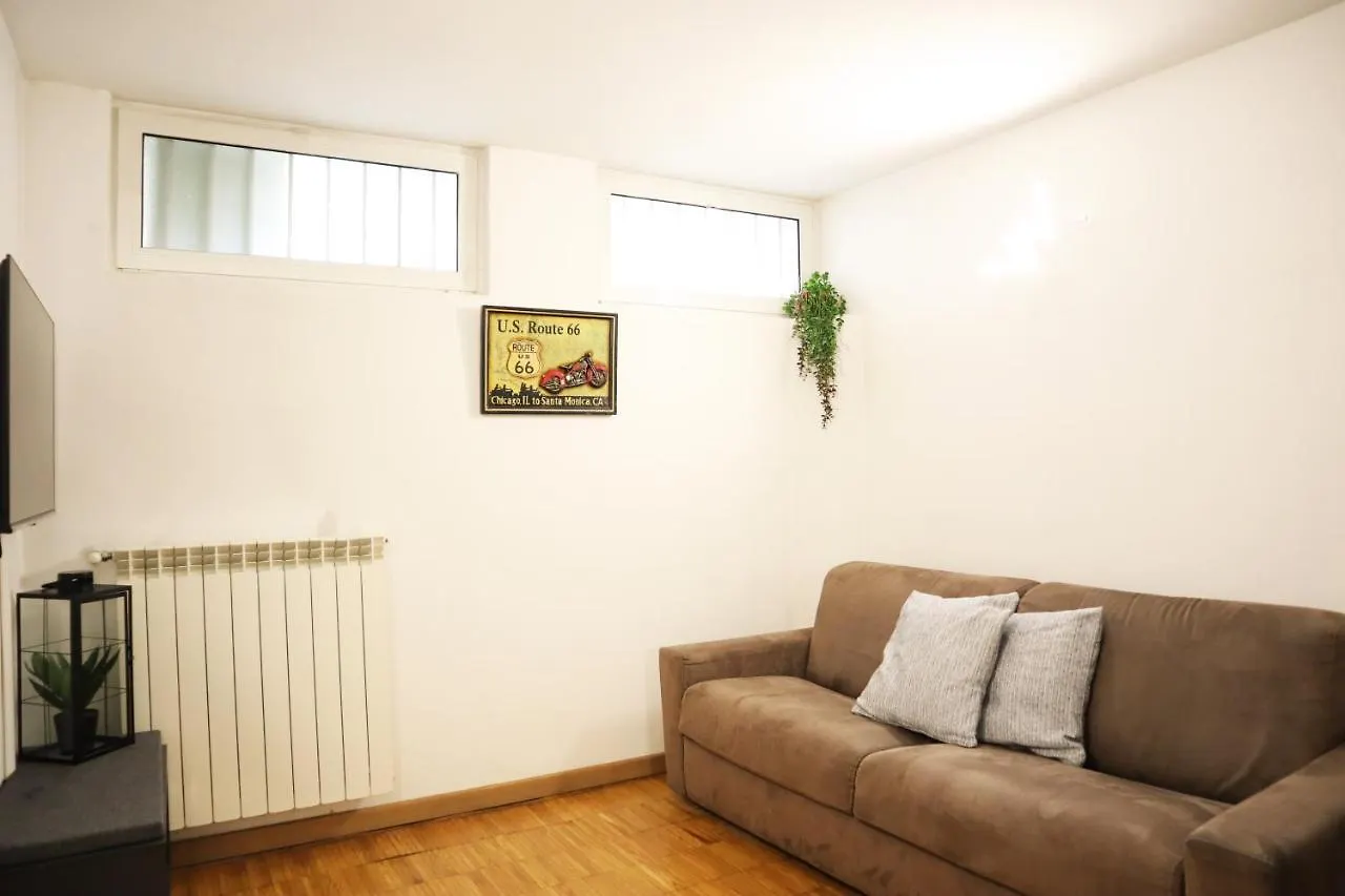 Cenisio Relax House Apartman Milánó